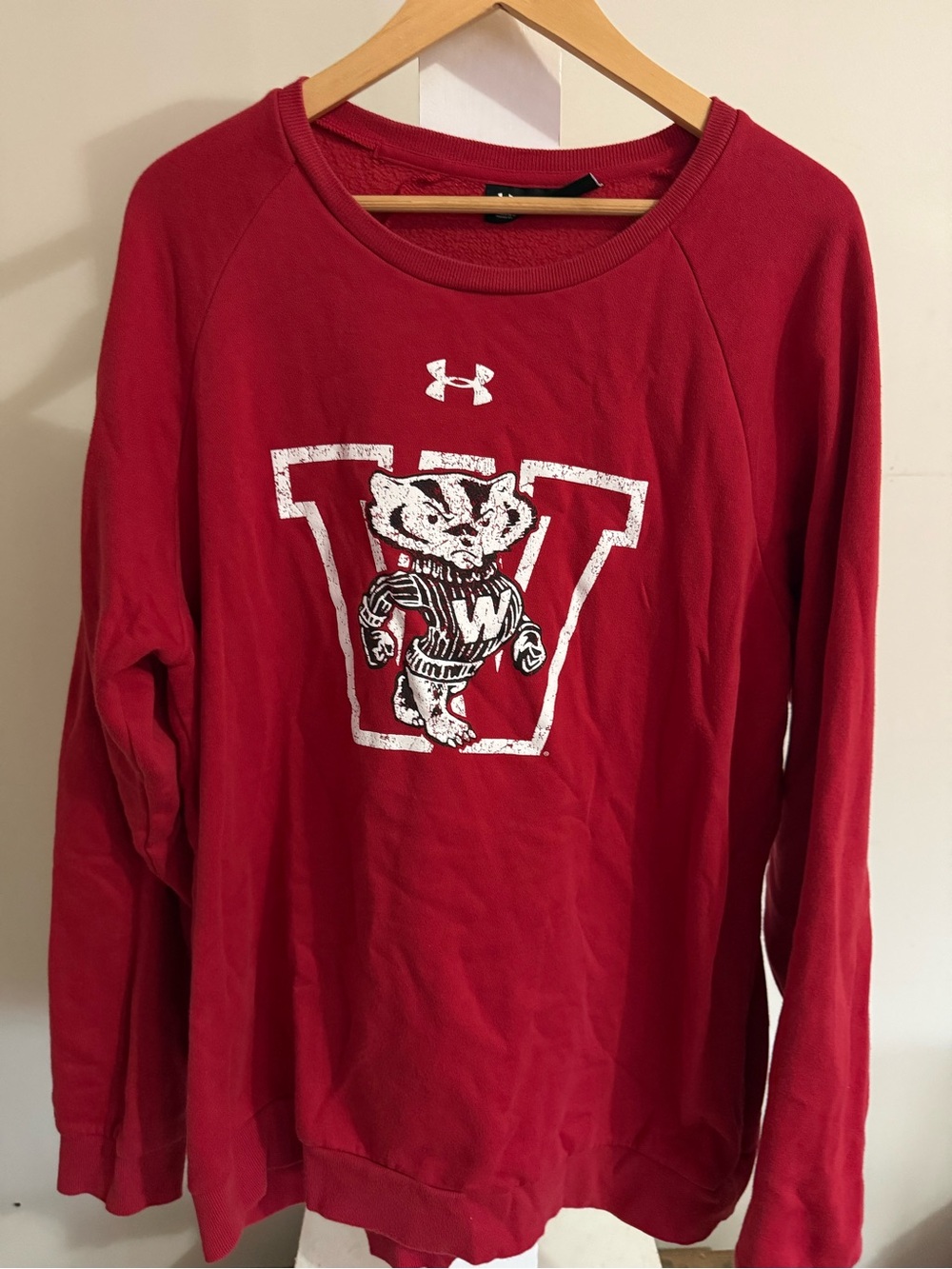 Under Armour Wisconsin Badgers Sweatshirt